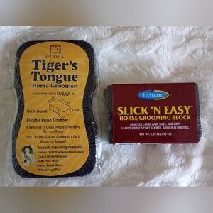 Epona Tiger's Tongue and Farnam Grooming Block - Horse Grooming Supplies - NEW